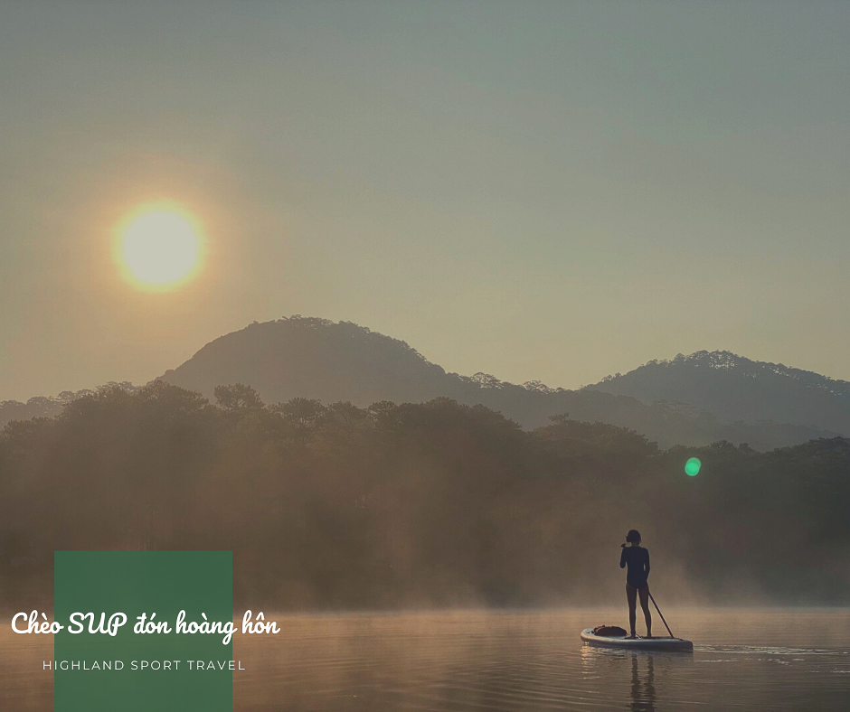 tour chèo sup hồ Tuyền Lâm ngắm hoàng hôn